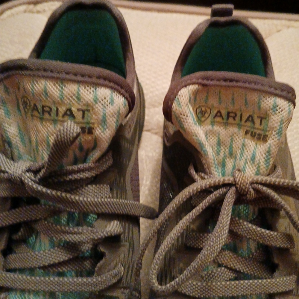 Ariat 10 green - Picture 9 of 16